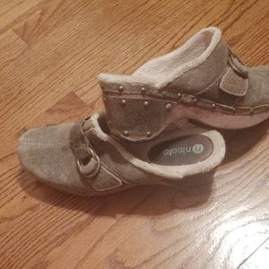 Beautiful distressed brown leather clog with sole